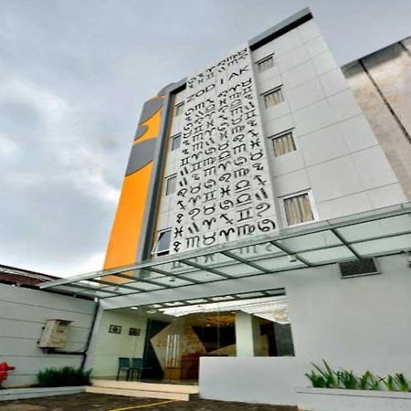Zodiak Kebon Jati By Kagum Hotels Bandung Eksteriør bilde